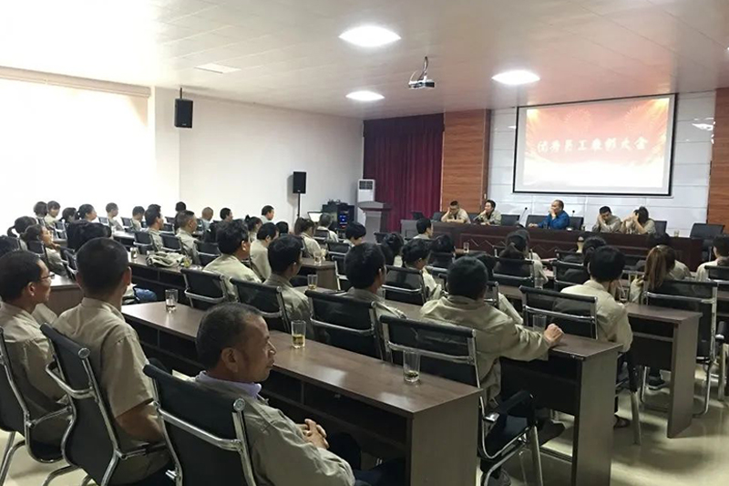 浙江慧創工貿有限公司,竹木(mù)膠合模闆,膠合闆,房(fáng)屋,橋梁,隧道(dào),火(huǒ)車(chē)集裝箱底闆,官方網站(zhàn)